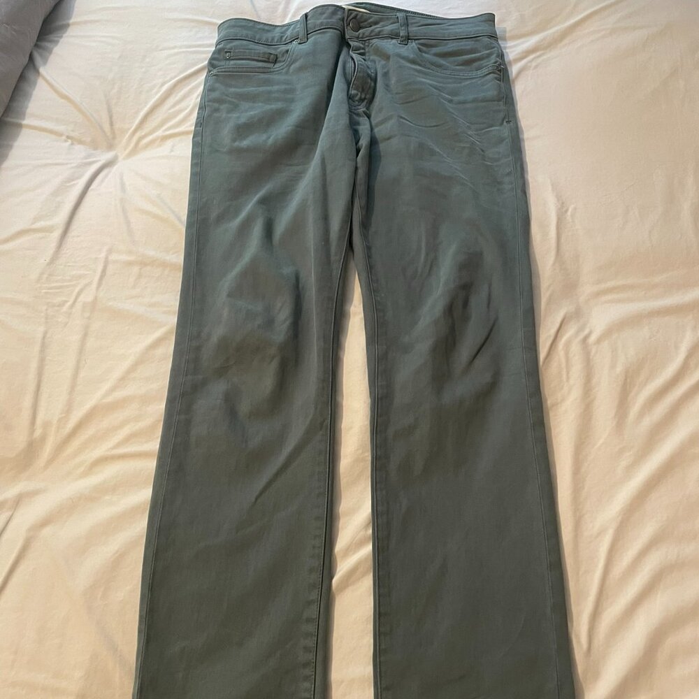 Warp + Weft Men's 33X32 Amsterdam Slim Functional Jeans